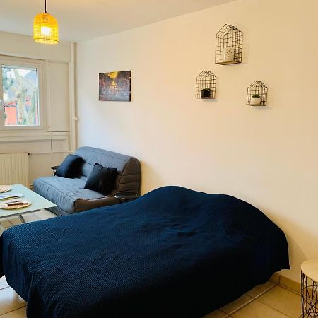 Apartmán Entree Autonome 24H Sur 24H Chalon Centre Ville Exteriér fotografie